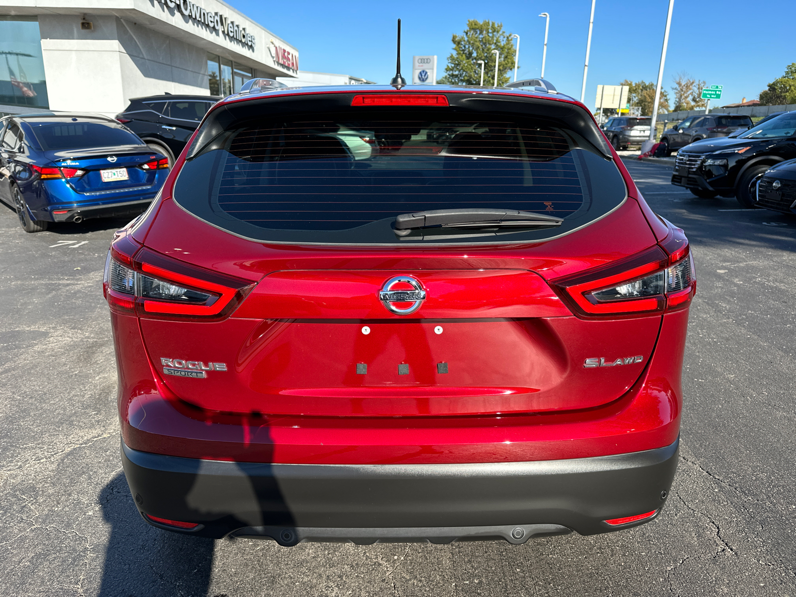 2022 Nissan Rogue Sport SL 7