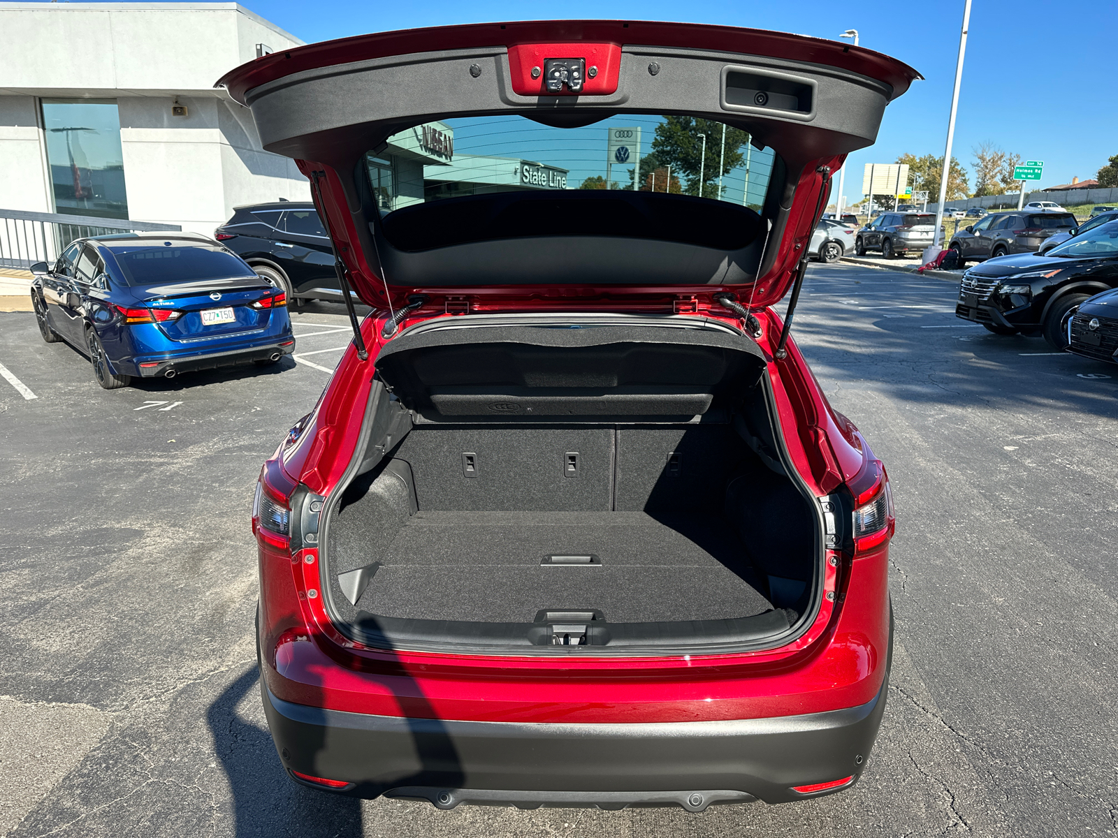 2022 Nissan Rogue Sport SL 9