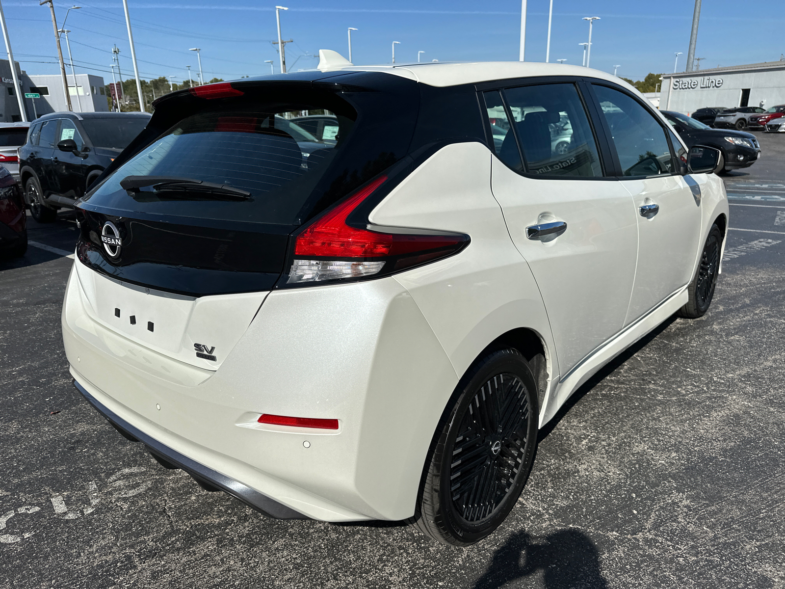 2023 Nissan Leaf SV Plus 6