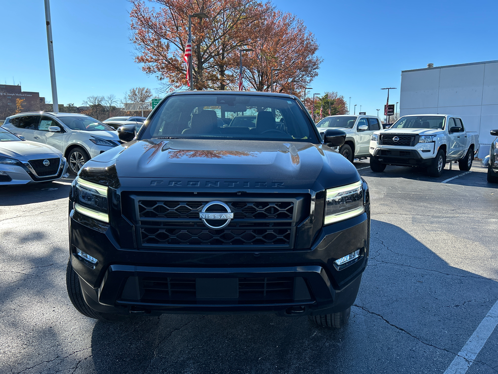 2023 Nissan Frontier SV 3