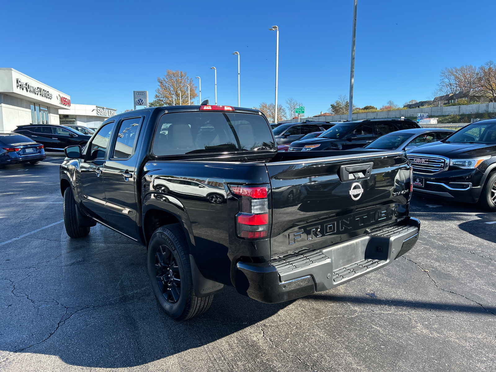 2023 Nissan Frontier SV 10