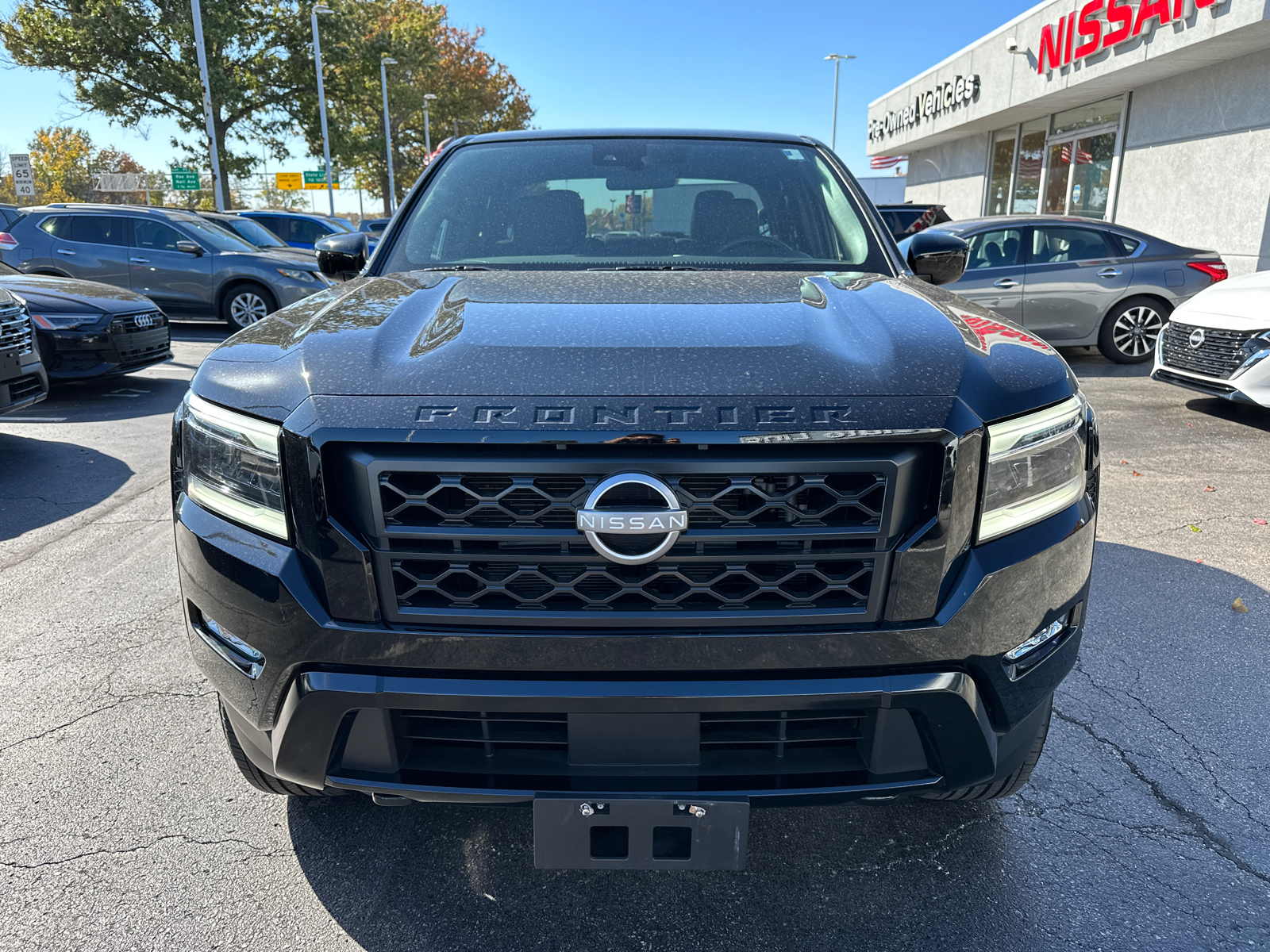 2023 Nissan Frontier SV 3