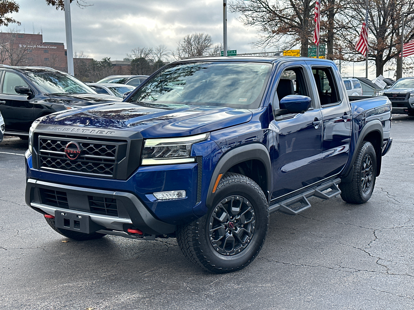 2023 Nissan Frontier PRO-4X 2