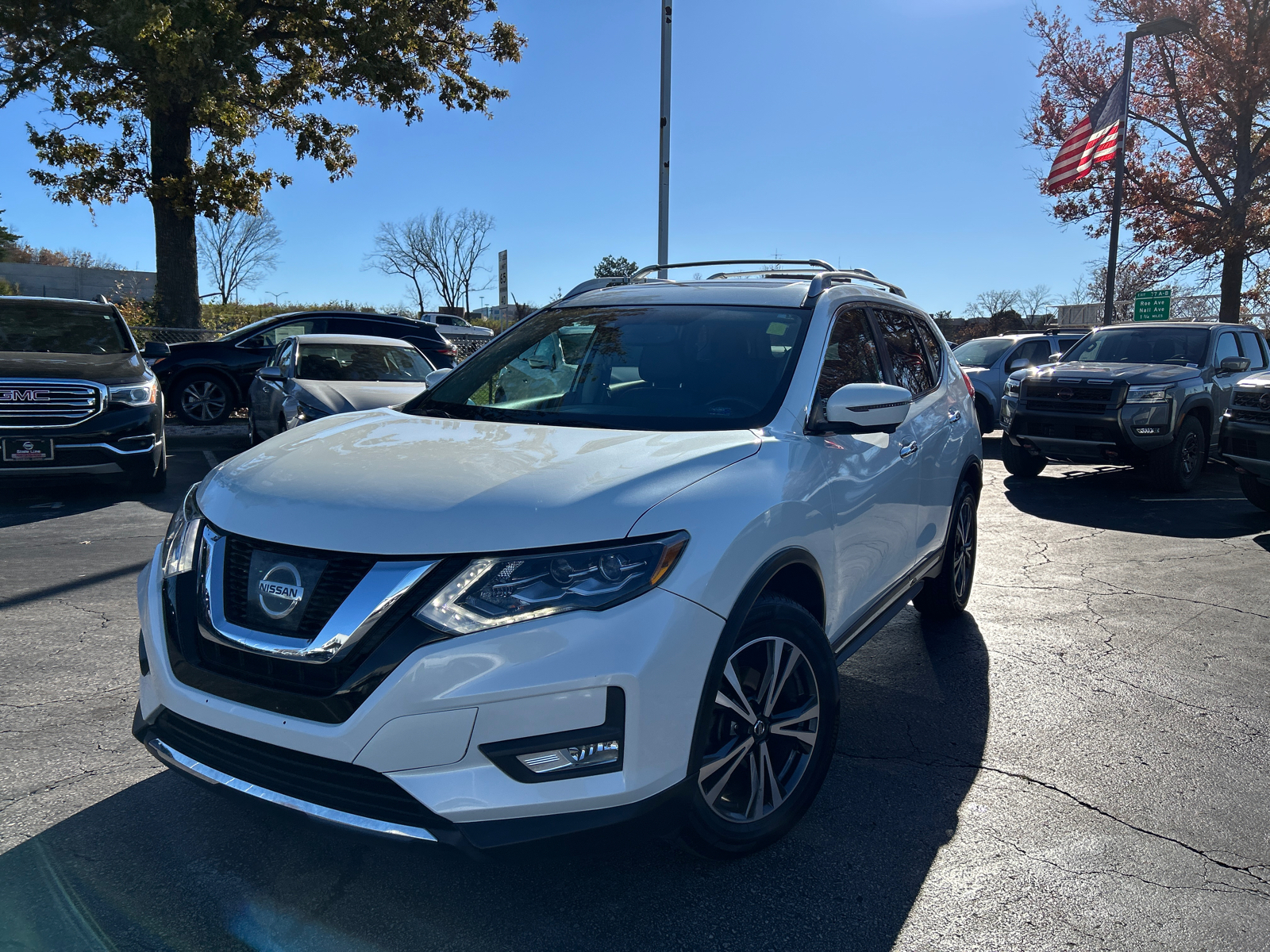 2017 Nissan Rogue SL 2