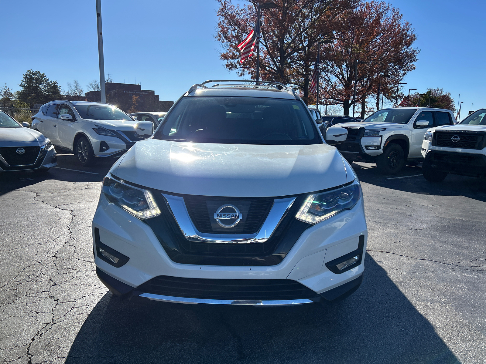 2017 Nissan Rogue SL 3