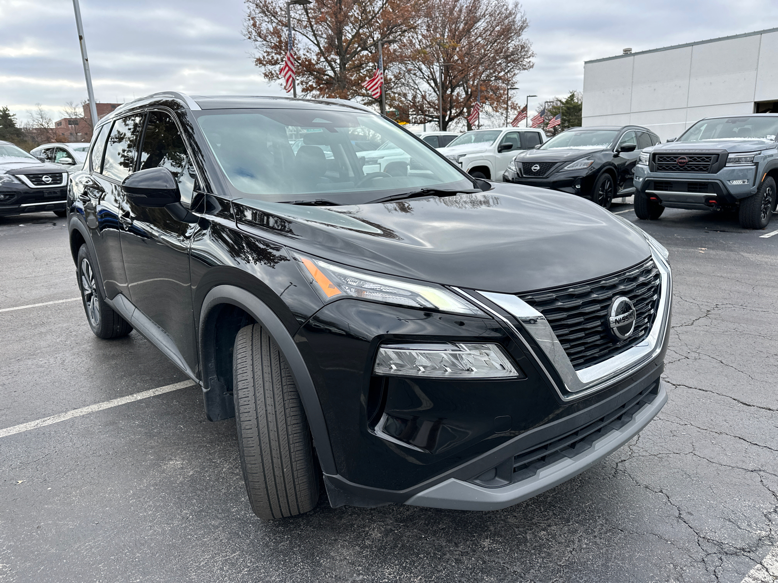 2021 Nissan Rogue SV 5