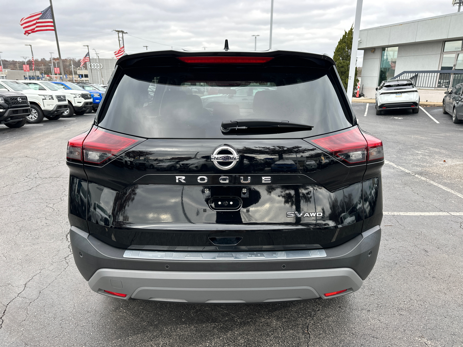 2021 Nissan Rogue SV 8