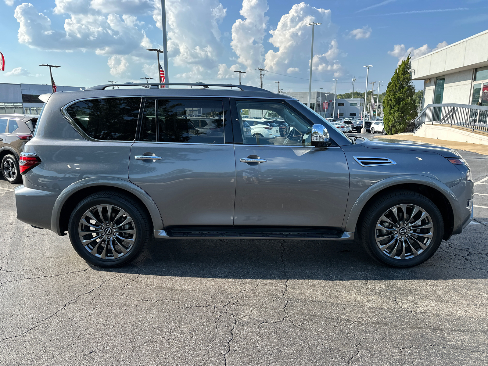 2023 Nissan Armada Platinum 5