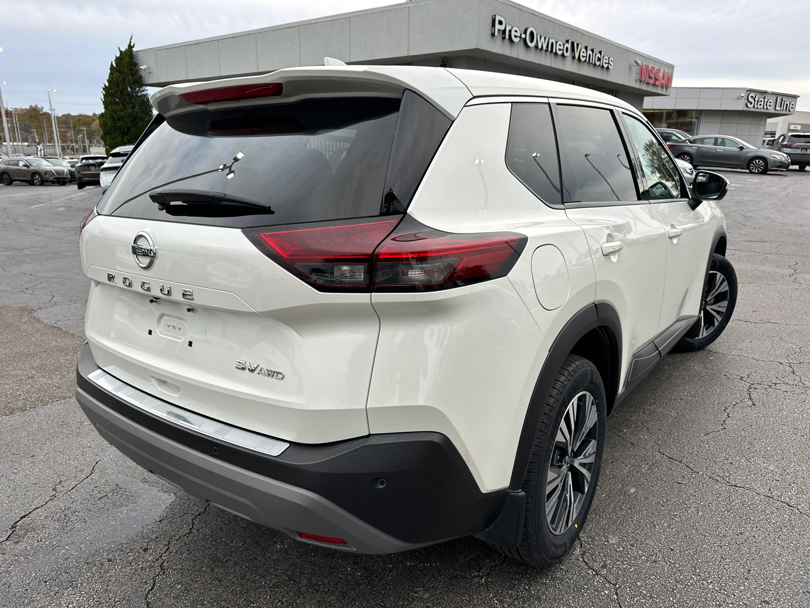 2021 Nissan Rogue SV 6