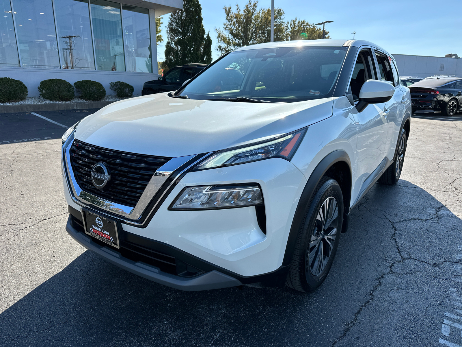 2023 Nissan Rogue SV 2