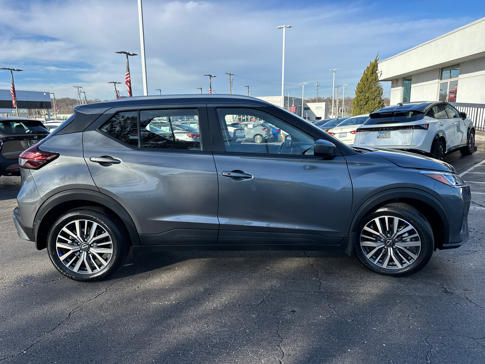 2024 Nissan Kicks SV 6