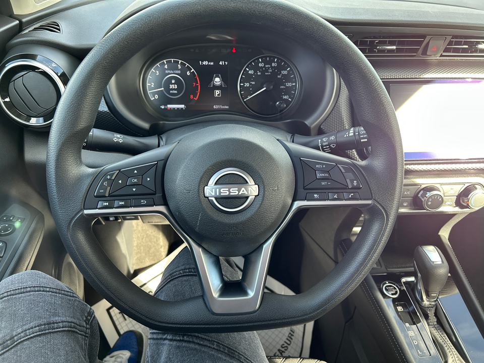 2024 Nissan Kicks SV 24