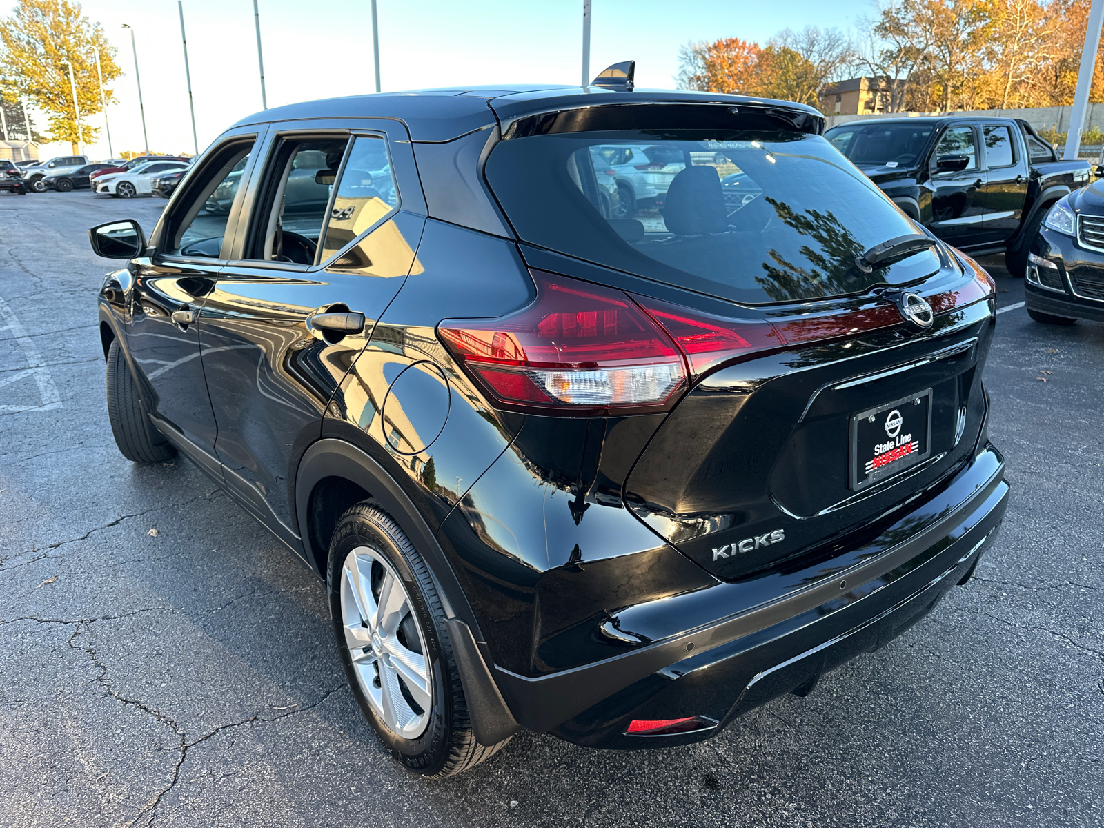 2023 Nissan Kicks S 8