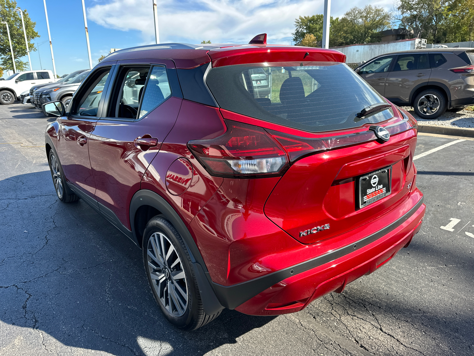 2023 Nissan Kicks SV 8