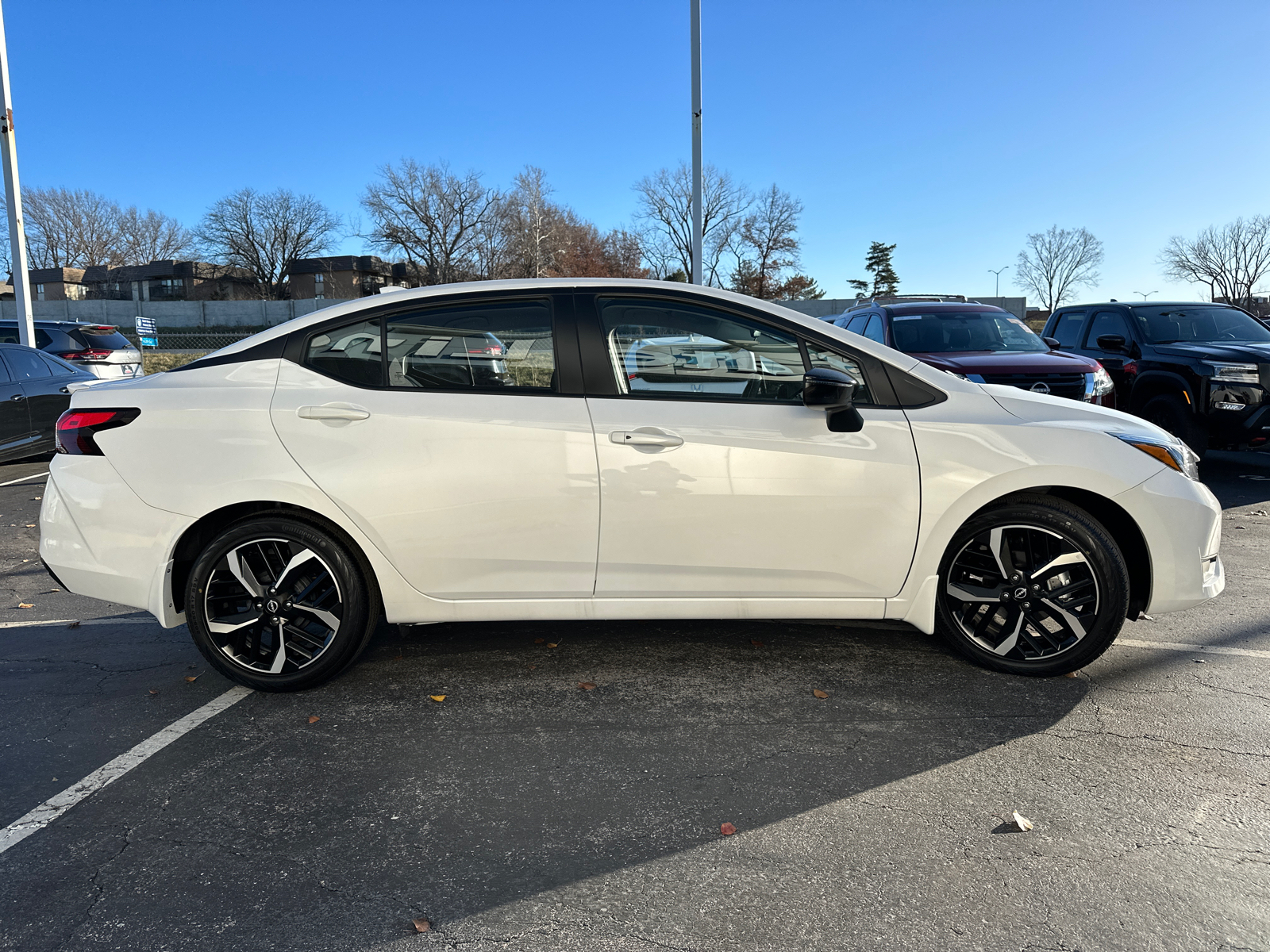 2024 Nissan Versa 1.6 SR 6