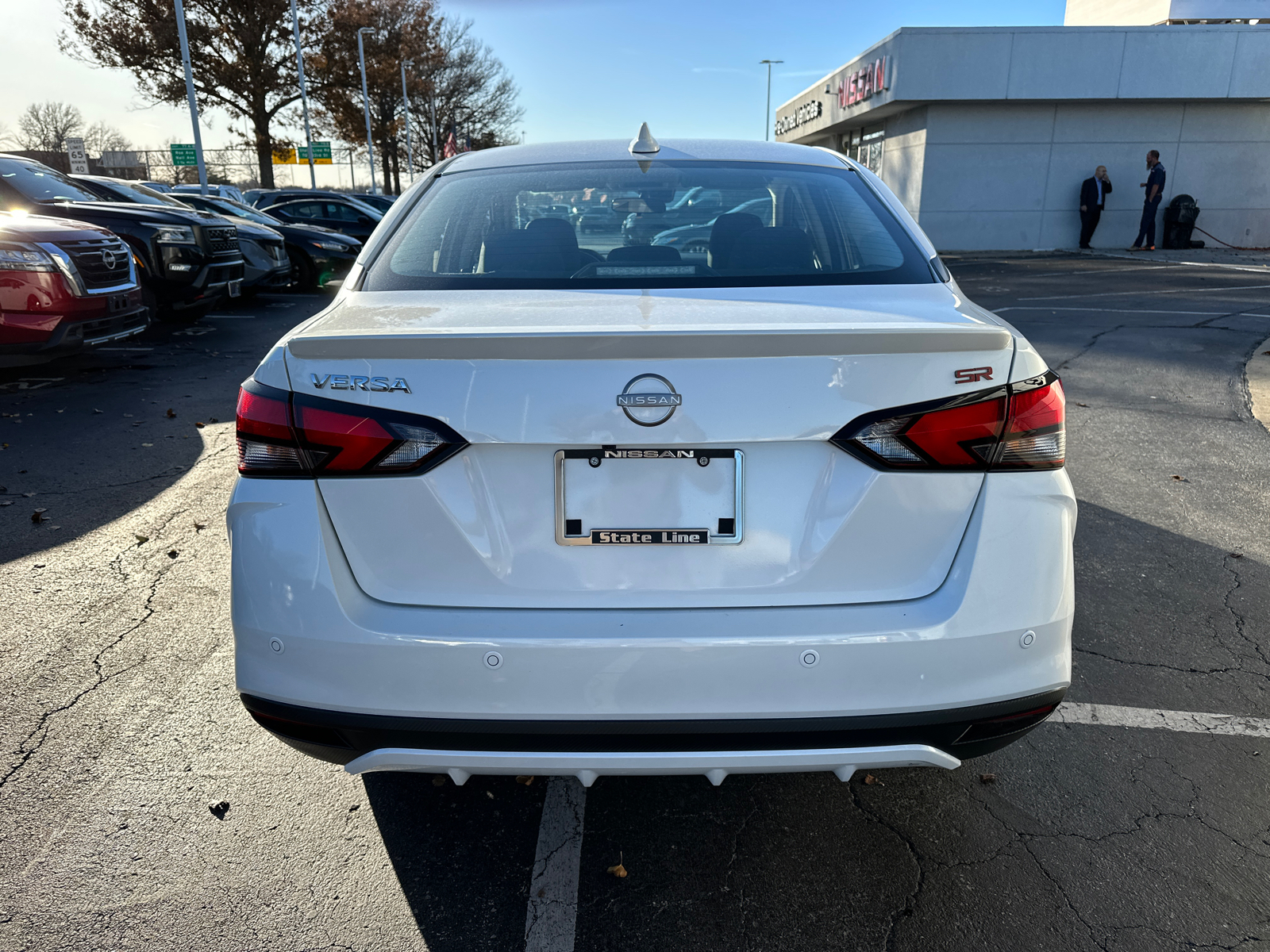 2024 Nissan Versa 1.6 SR 8