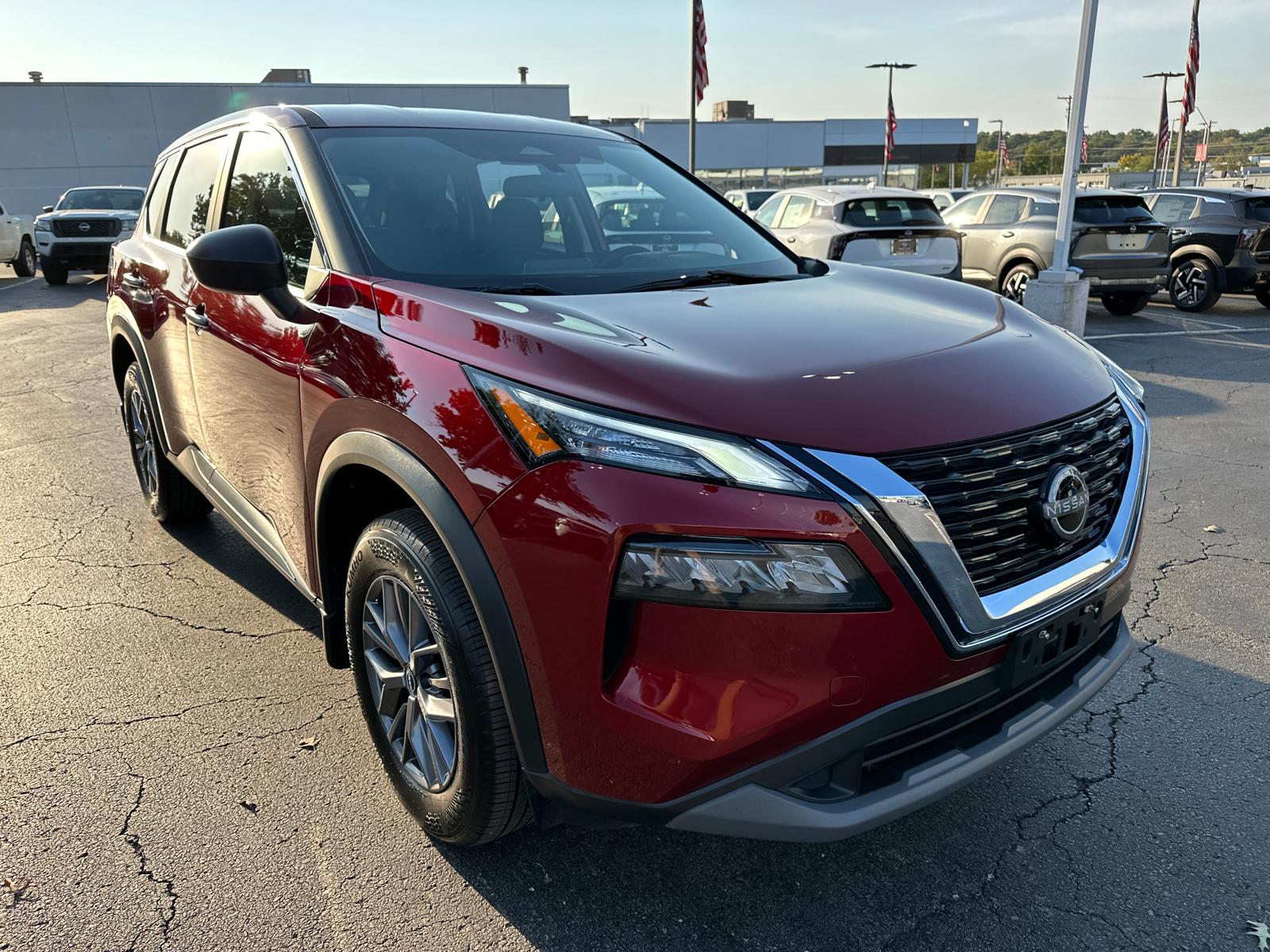 2023 Nissan Rogue S 4