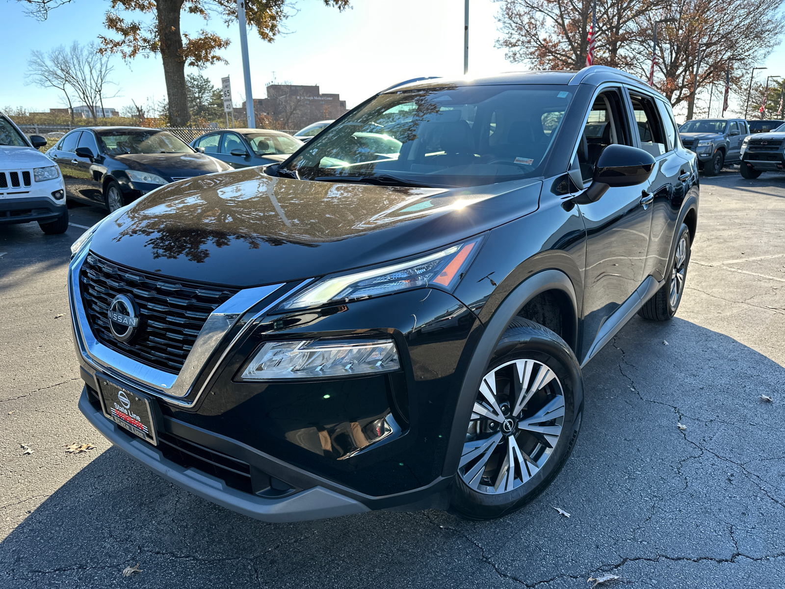 2023 Nissan Rogue SV 3