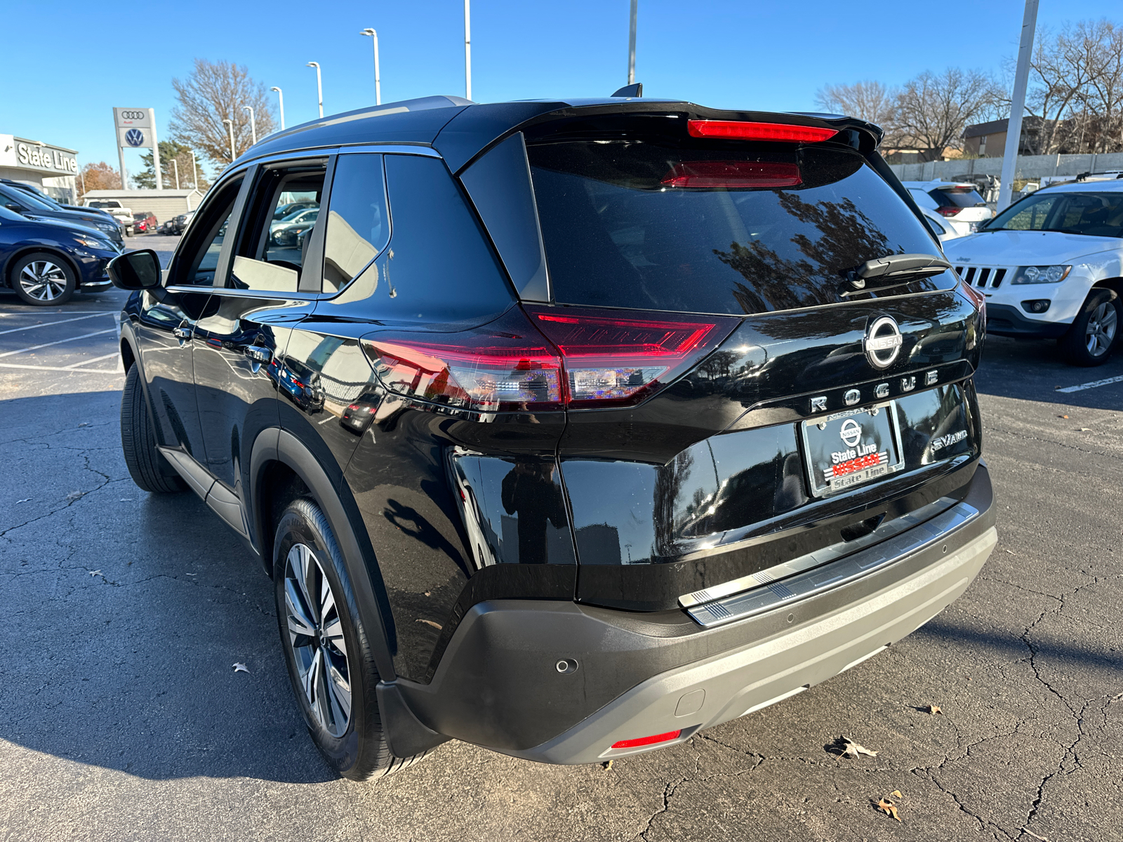 2023 Nissan Rogue SV 9