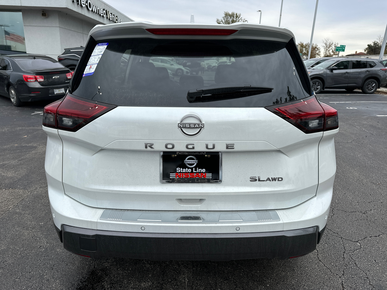 2025 Nissan Rogue SL 7