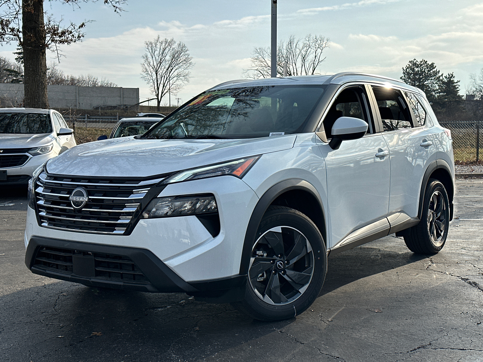 2024 Nissan Rogue SV 2