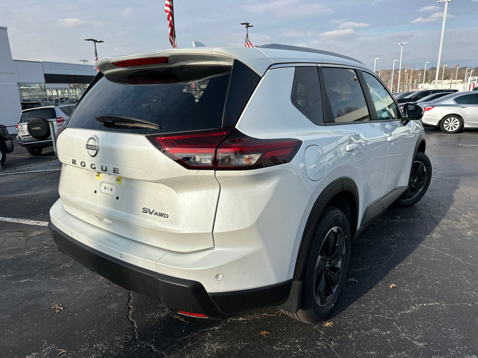 2024 Nissan Rogue SV 7