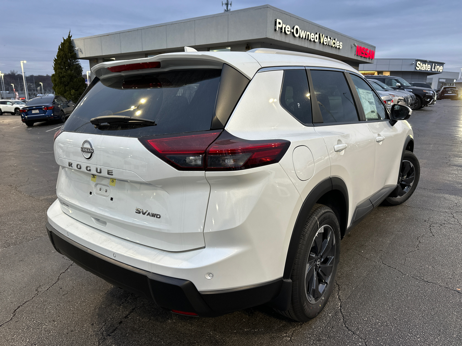 2024 Nissan Rogue SV 7