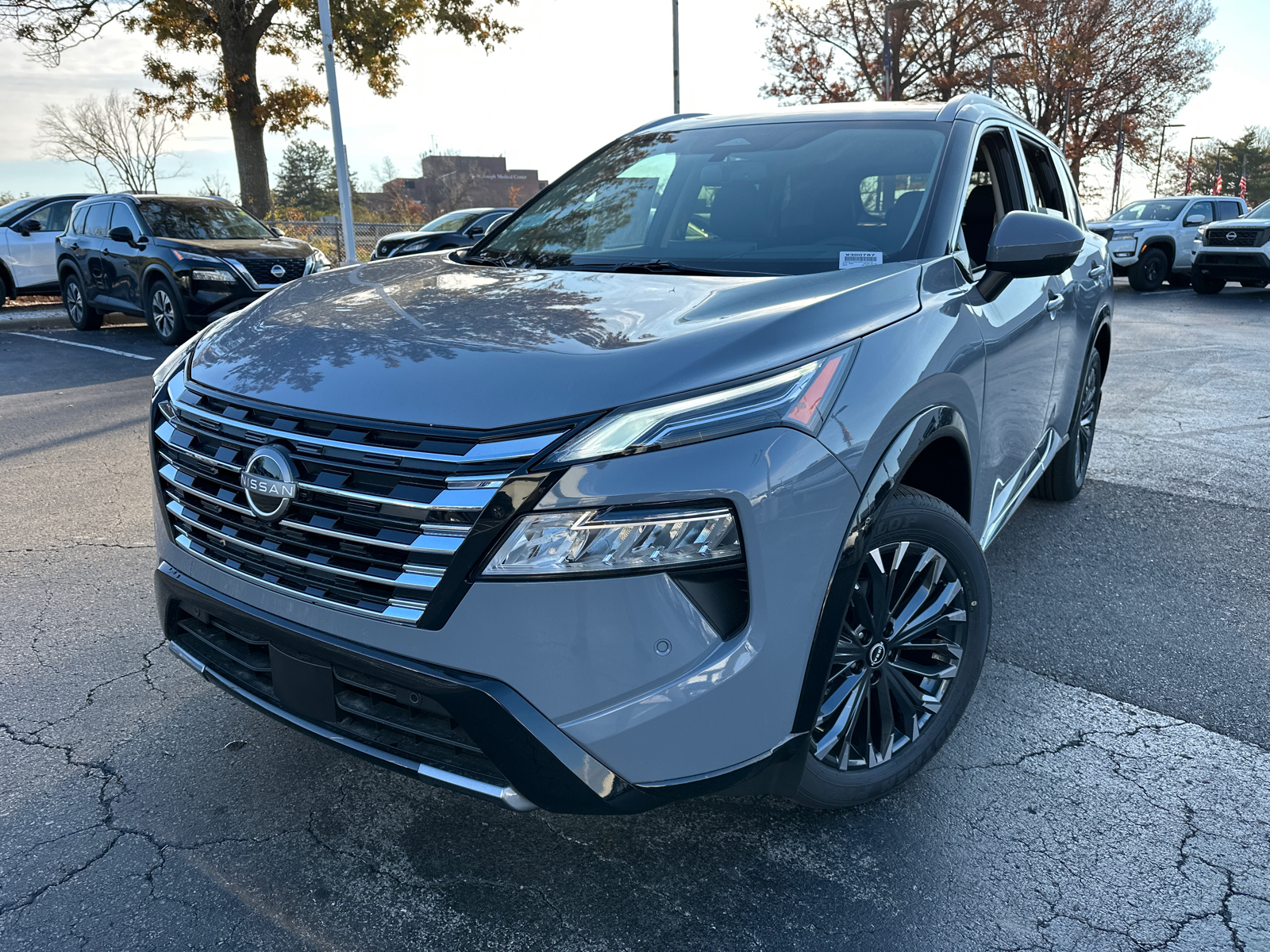 2025 Nissan Rogue Platinum 3