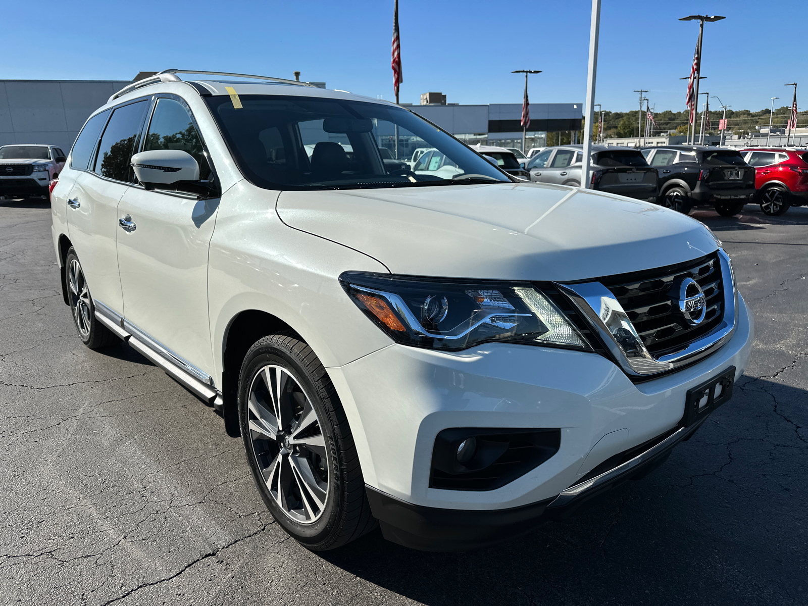 2020 Nissan Pathfinder Platinum 4