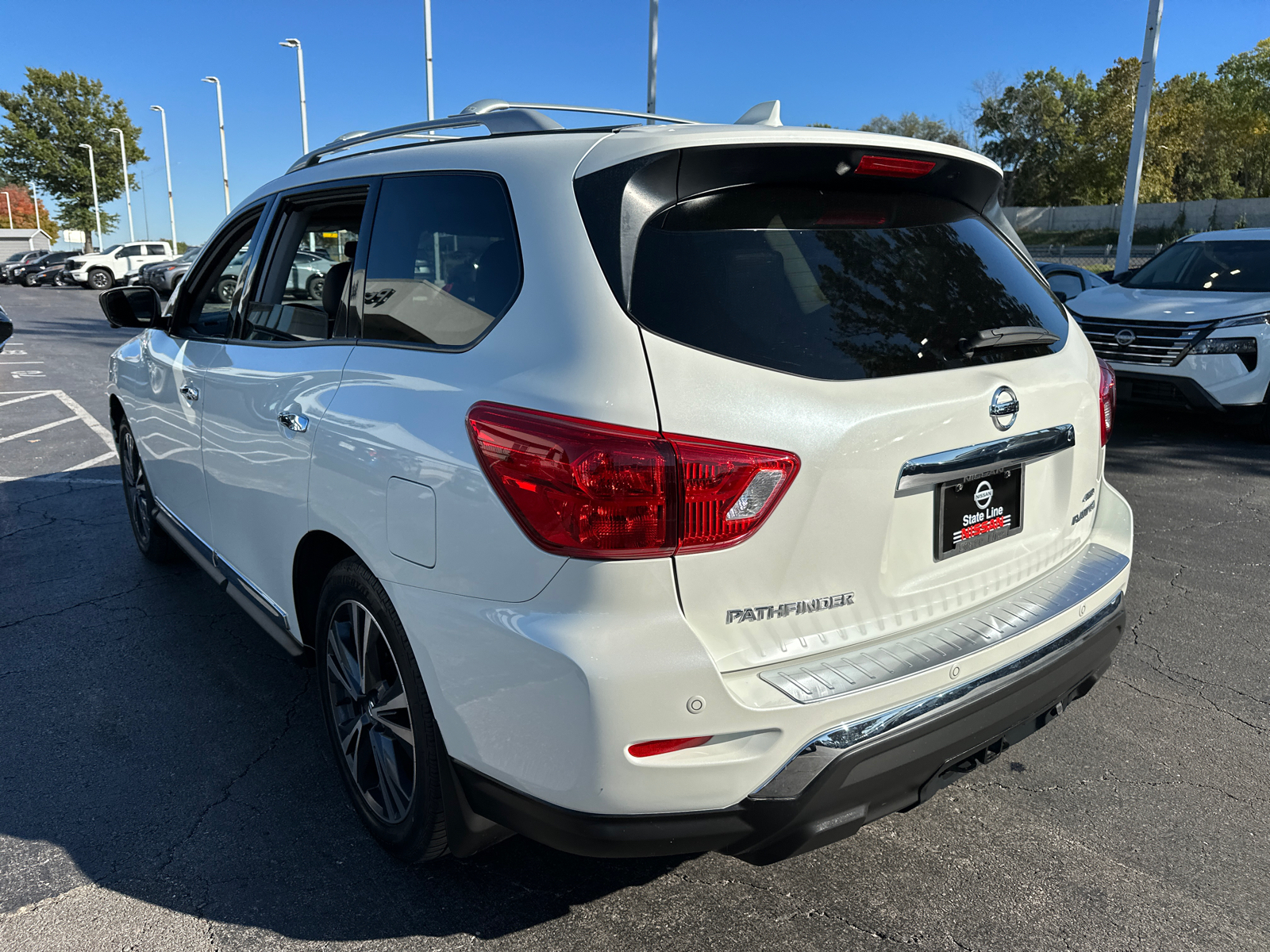 2020 Nissan Pathfinder Platinum 8