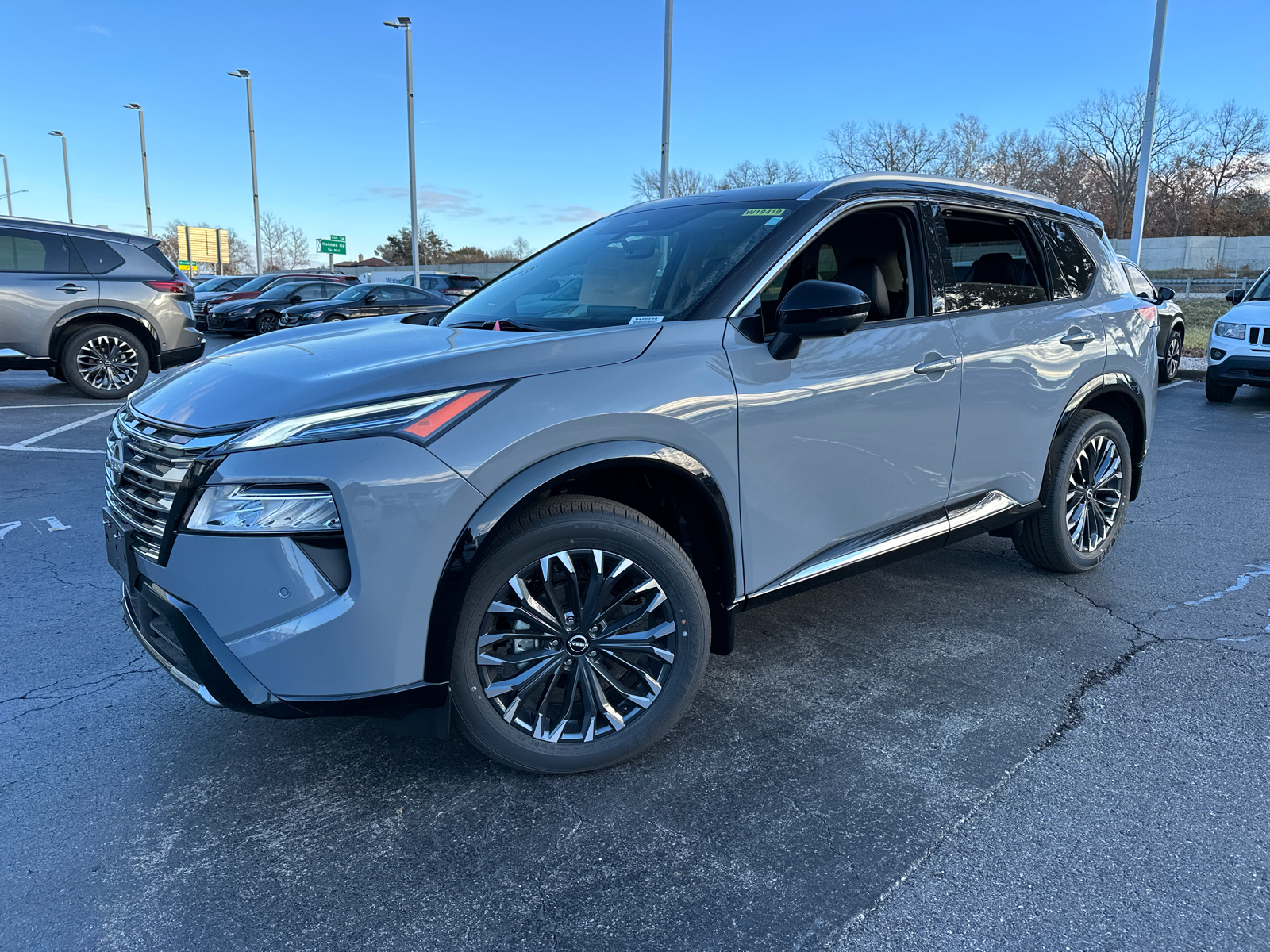 2024 Nissan Rogue Platinum 2