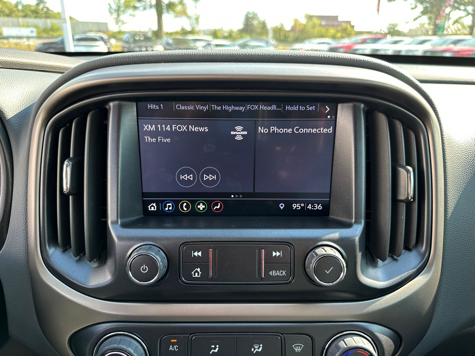 2022 Chevrolet Colorado Z71 22