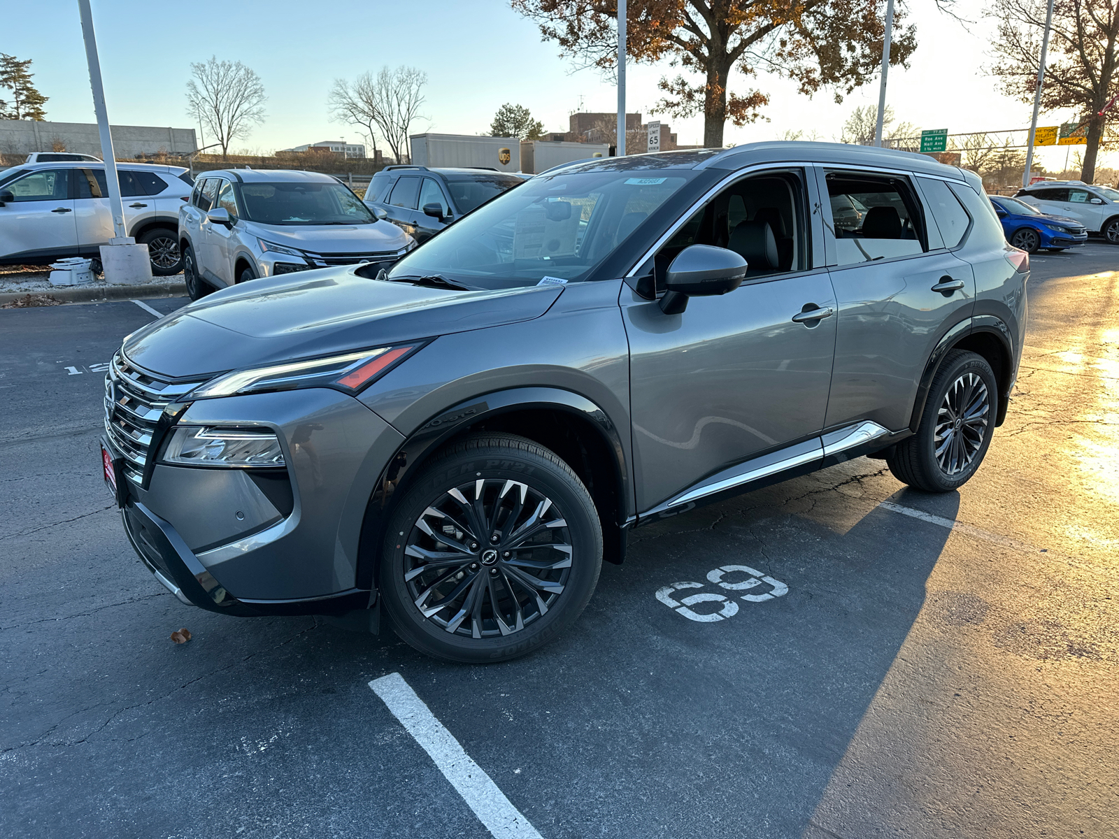 2024 Nissan Rogue Platinum 2