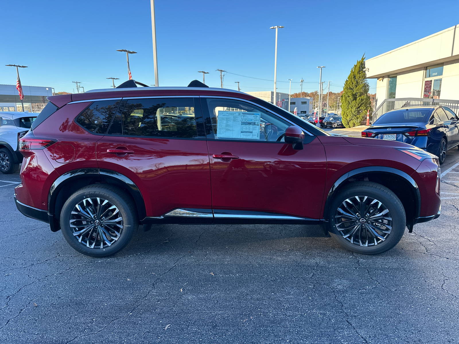 2025 Nissan Rogue Platinum 5