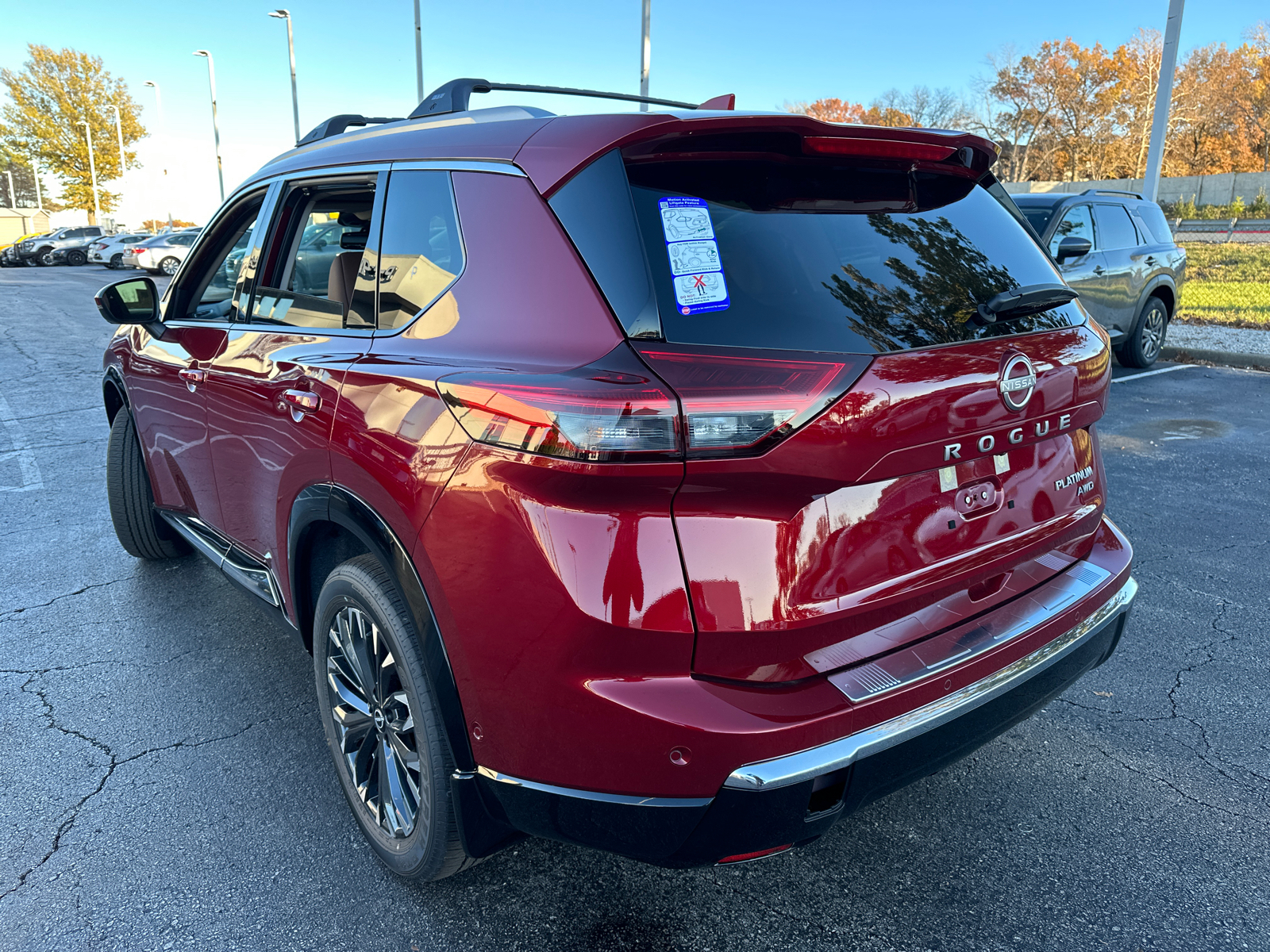 2025 Nissan Rogue Platinum 8