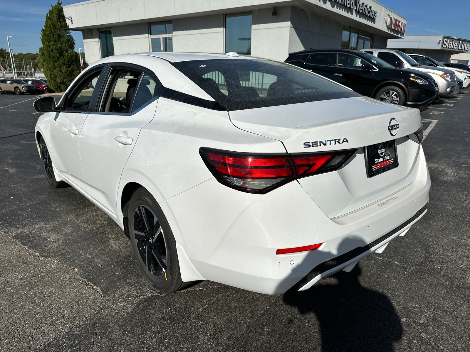 2025 Nissan Sentra SV 8