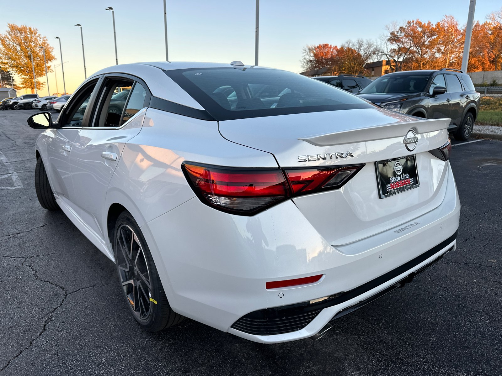 2025 Nissan Sentra SR 8