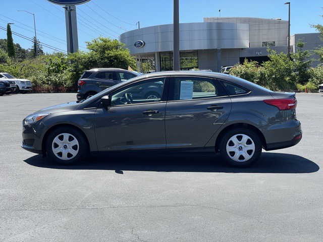 2018 Ford Focus S 6