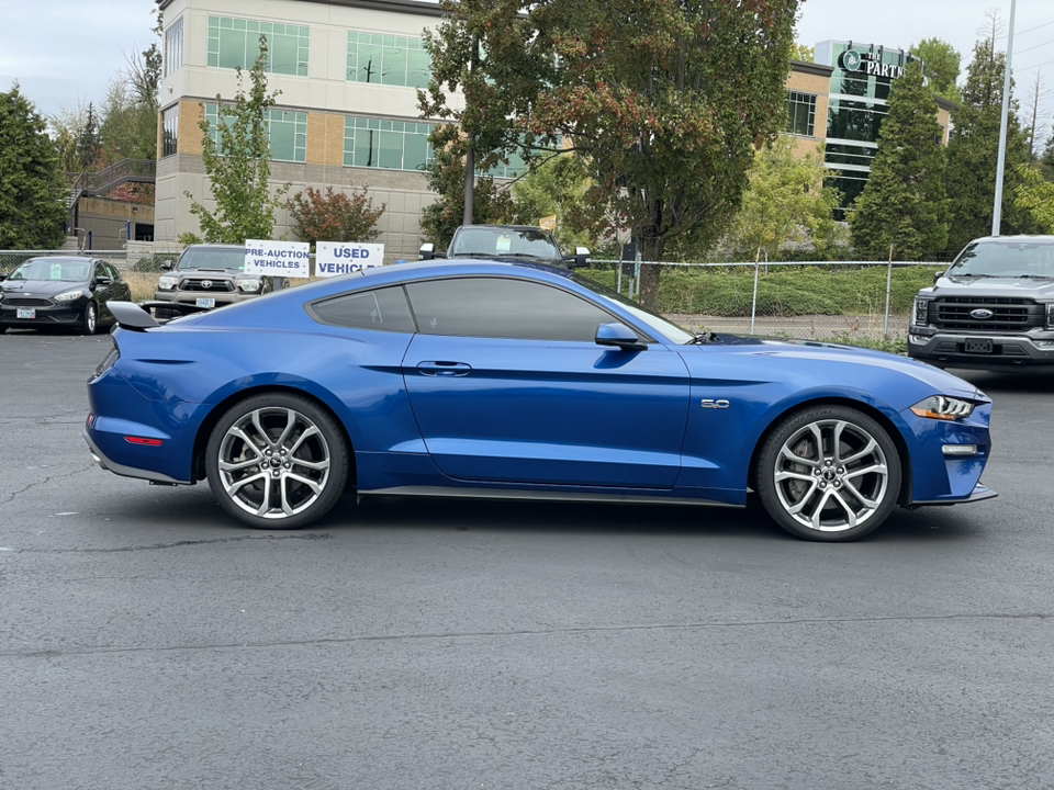 2018 Ford Mustang GT Premium 2