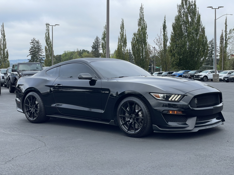 2016 Ford Mustang Shelby GT350 1