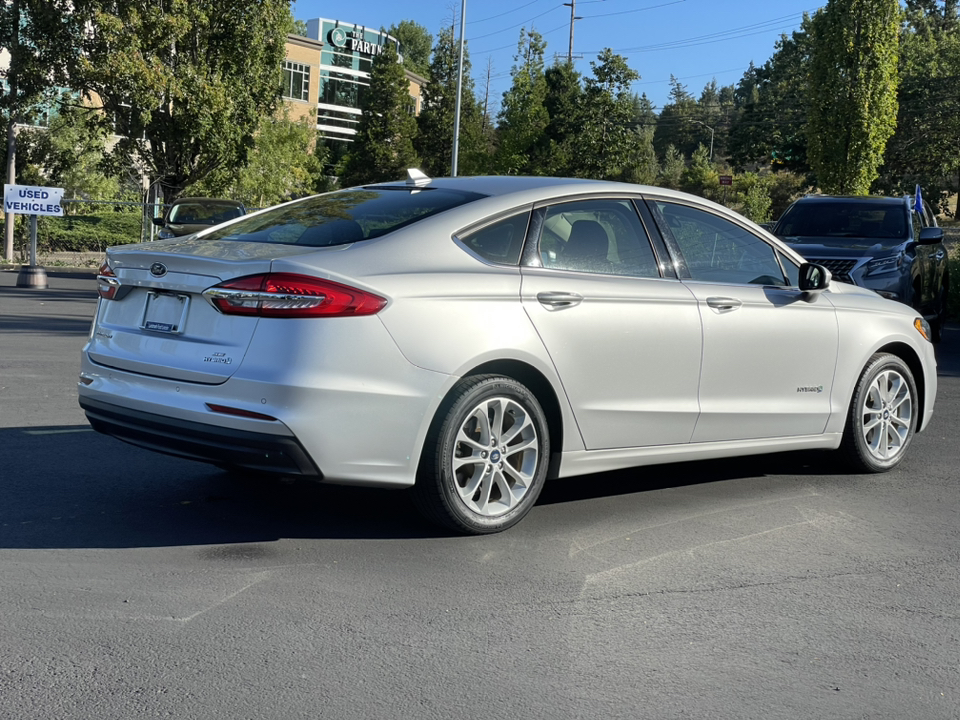 2019 Ford Fusion Hybrid SE 3