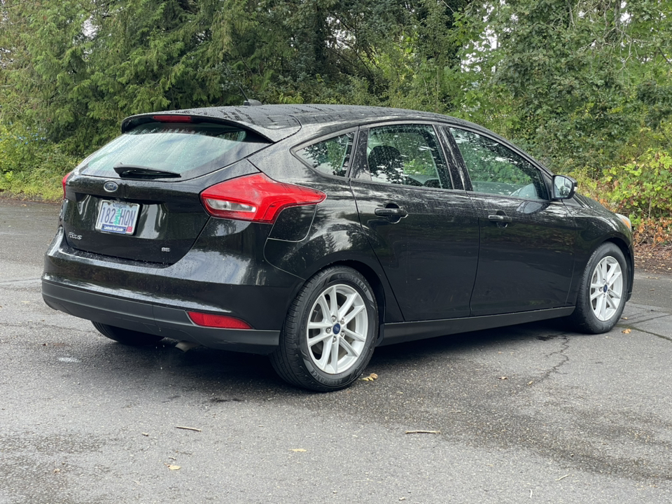 2015 Ford Focus SE 3