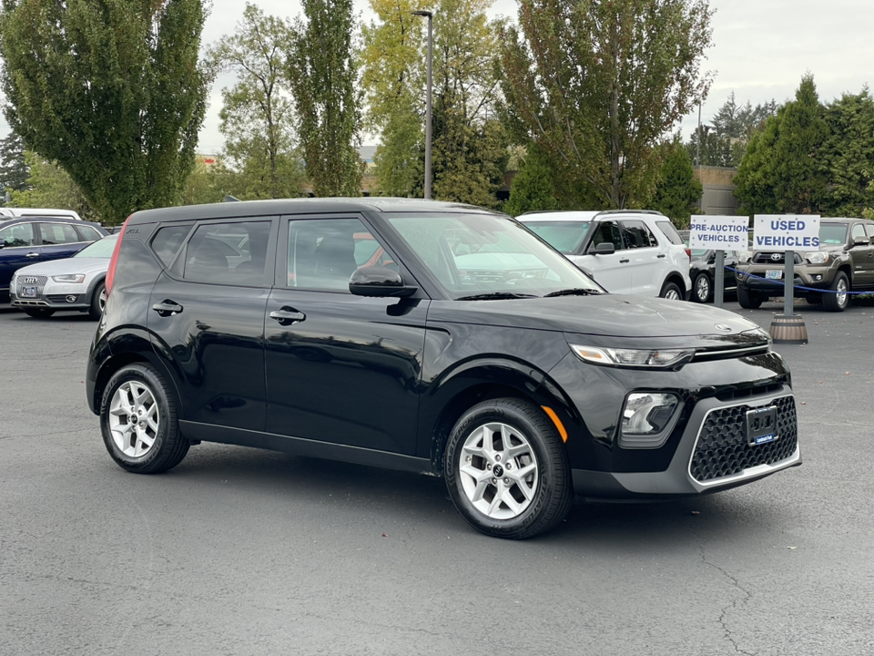 2020 Kia Soul S 1