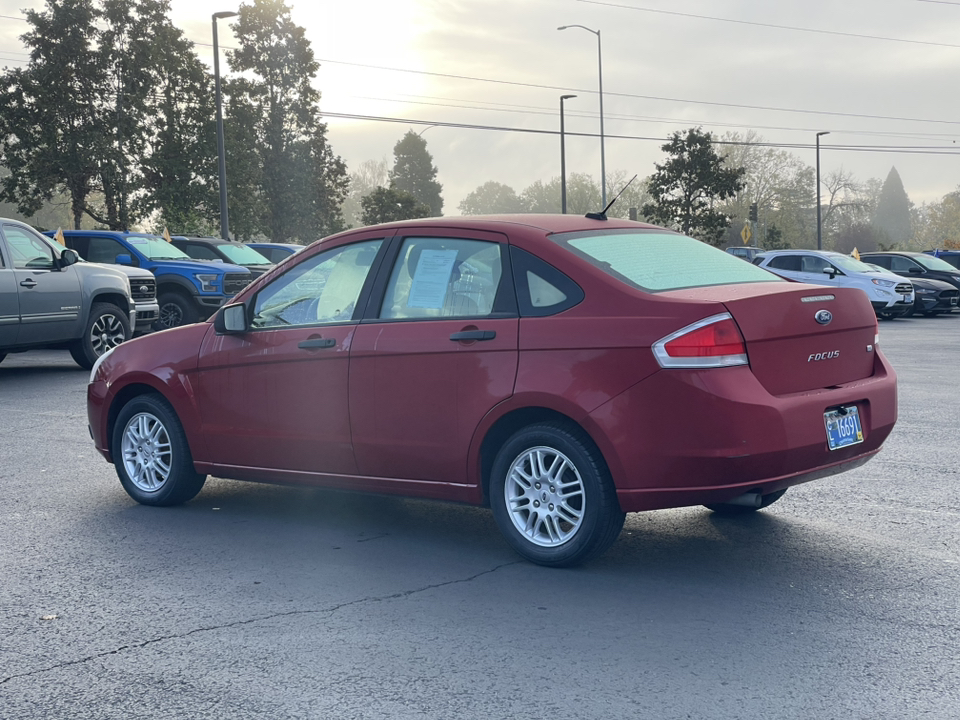 2011 Ford Focus SE 5