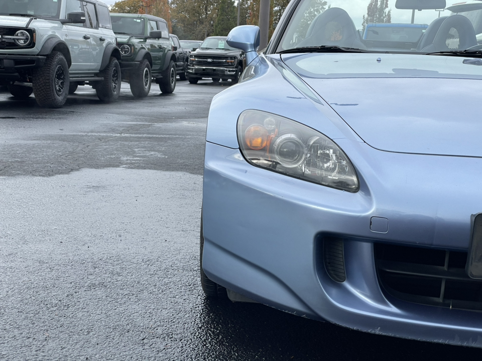 2004 Honda S2000 Base 8