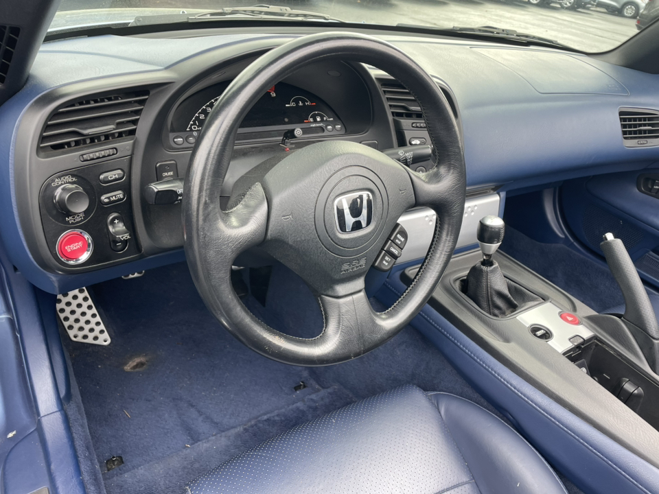 2004 Honda S2000 Base 11