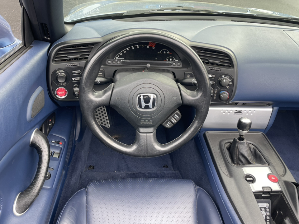 2004 Honda S2000 Base 12