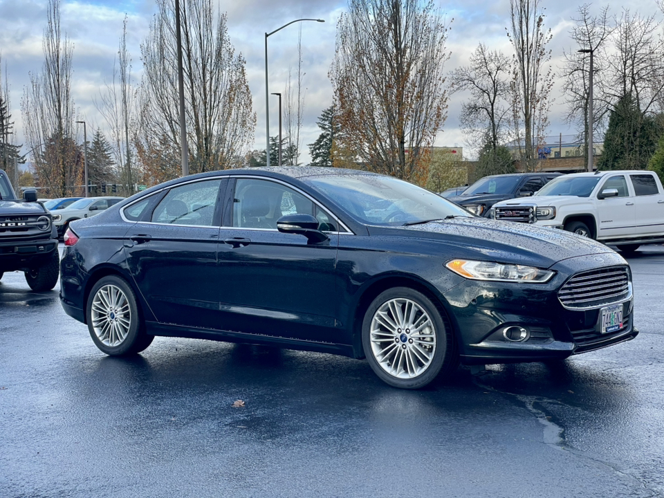 2014 Ford Fusion SE 1