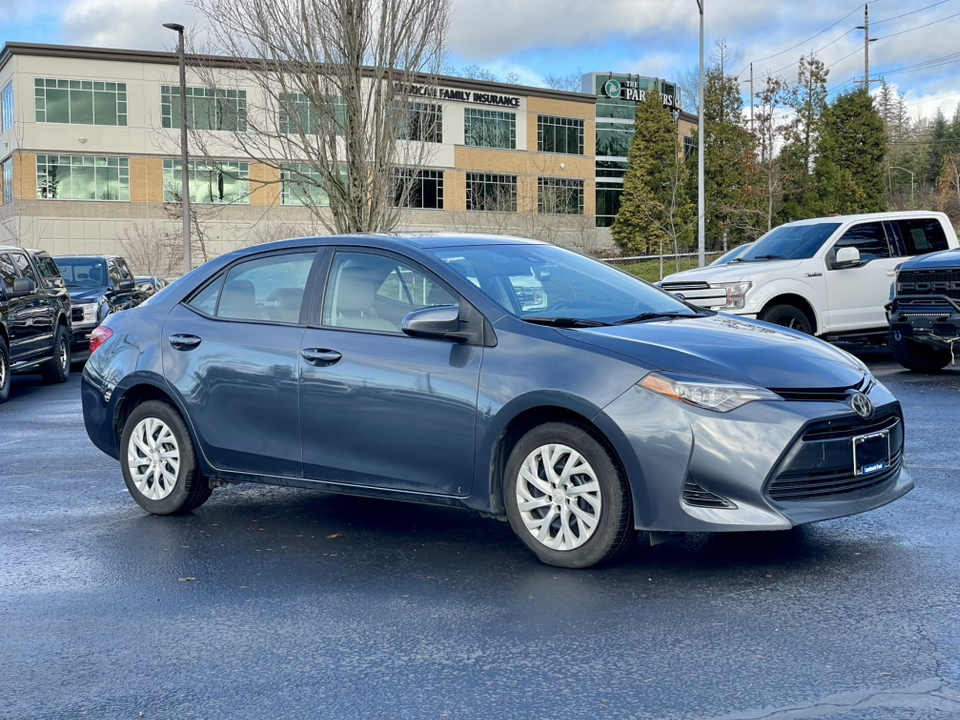 2017 Toyota Corolla LE 1