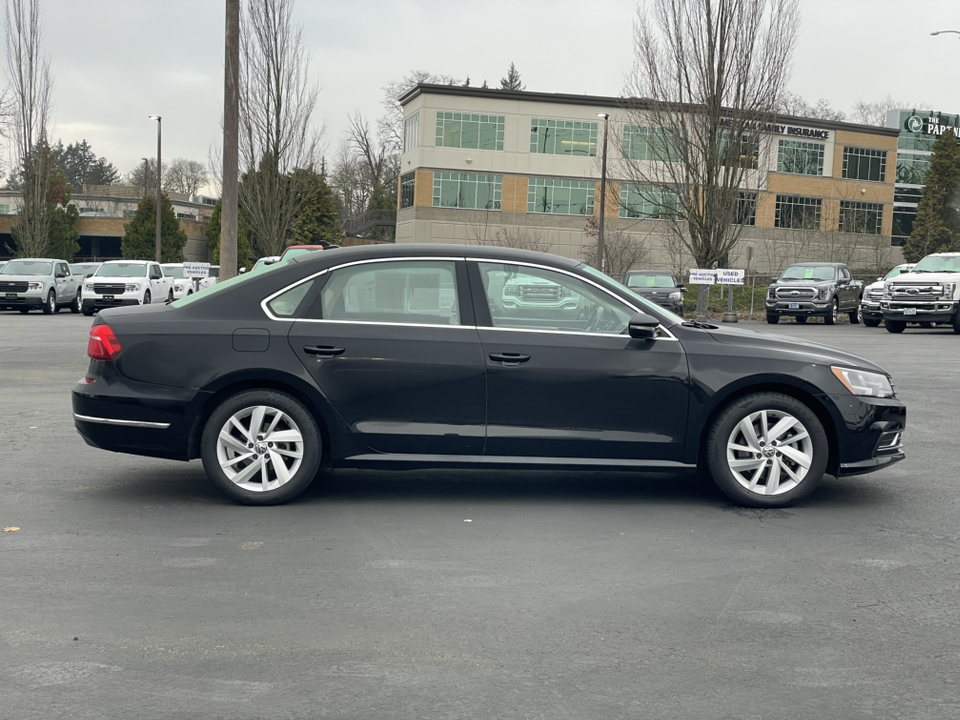 2018 Volkswagen Passat 2.0T SE 2